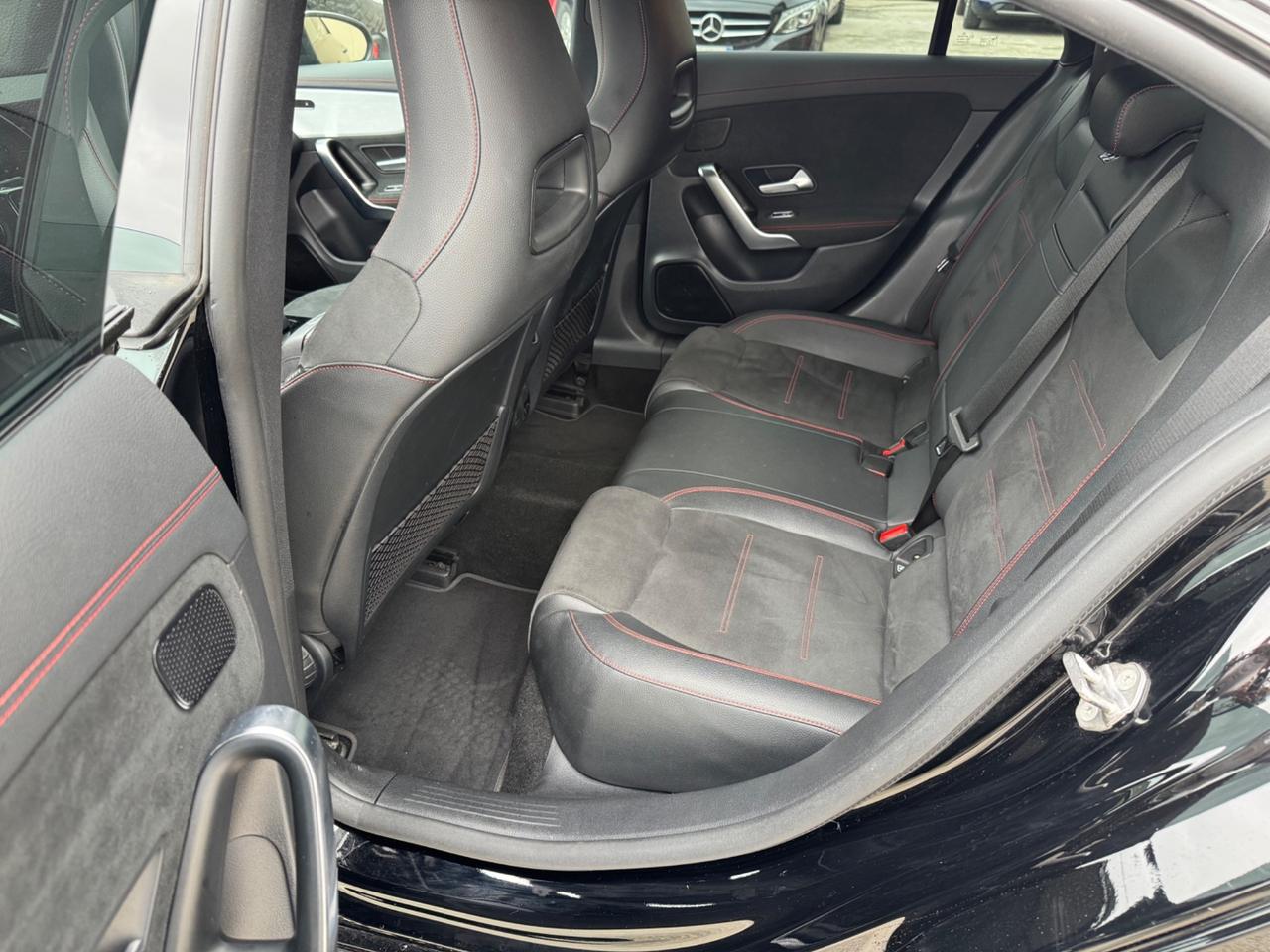 Mercedes-benz CLA 220 d Automatic 4Matic Premium