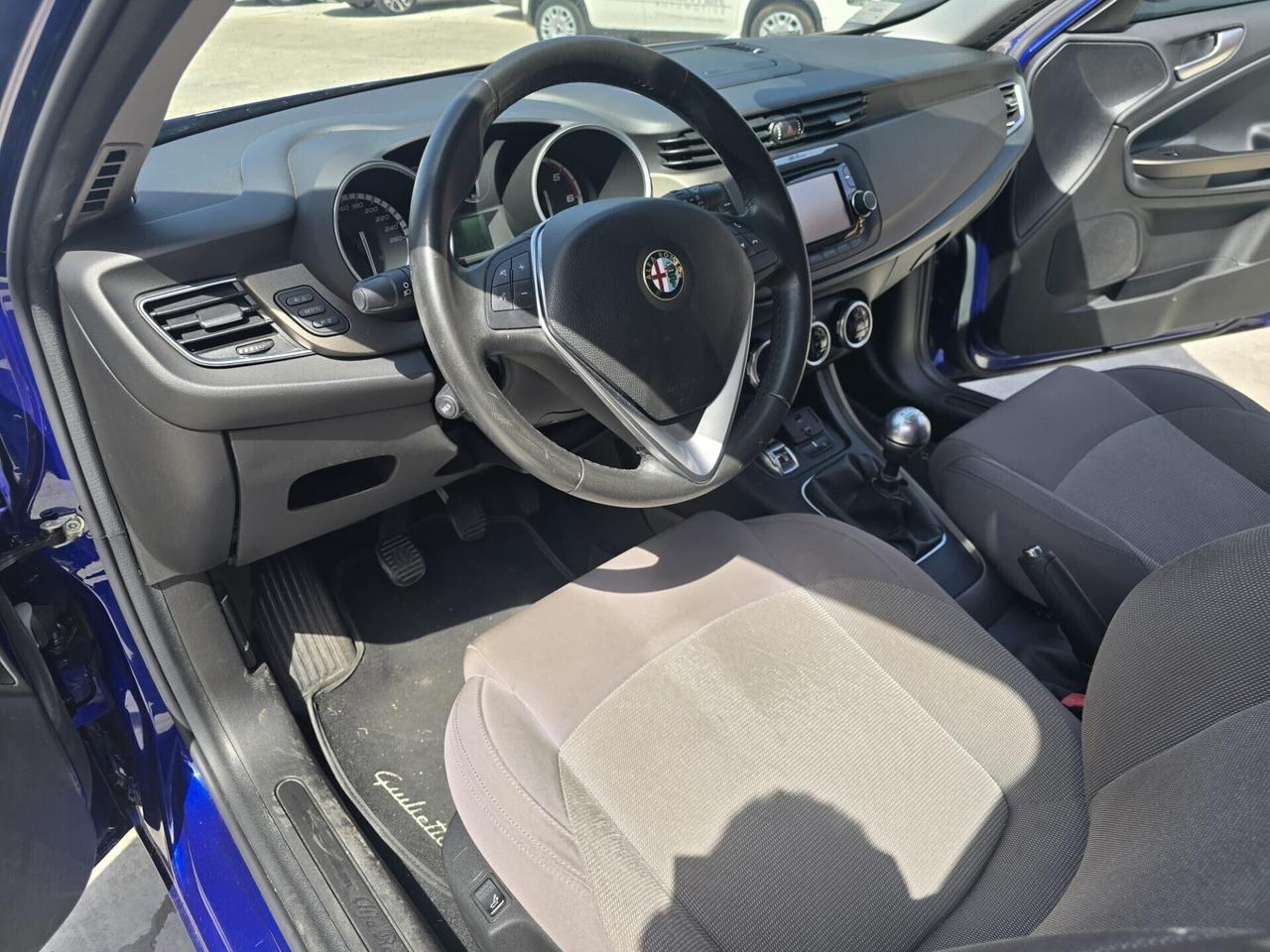 Alfa Romeo Giulietta 1.6 JTDm-2 105 CV Distinctive