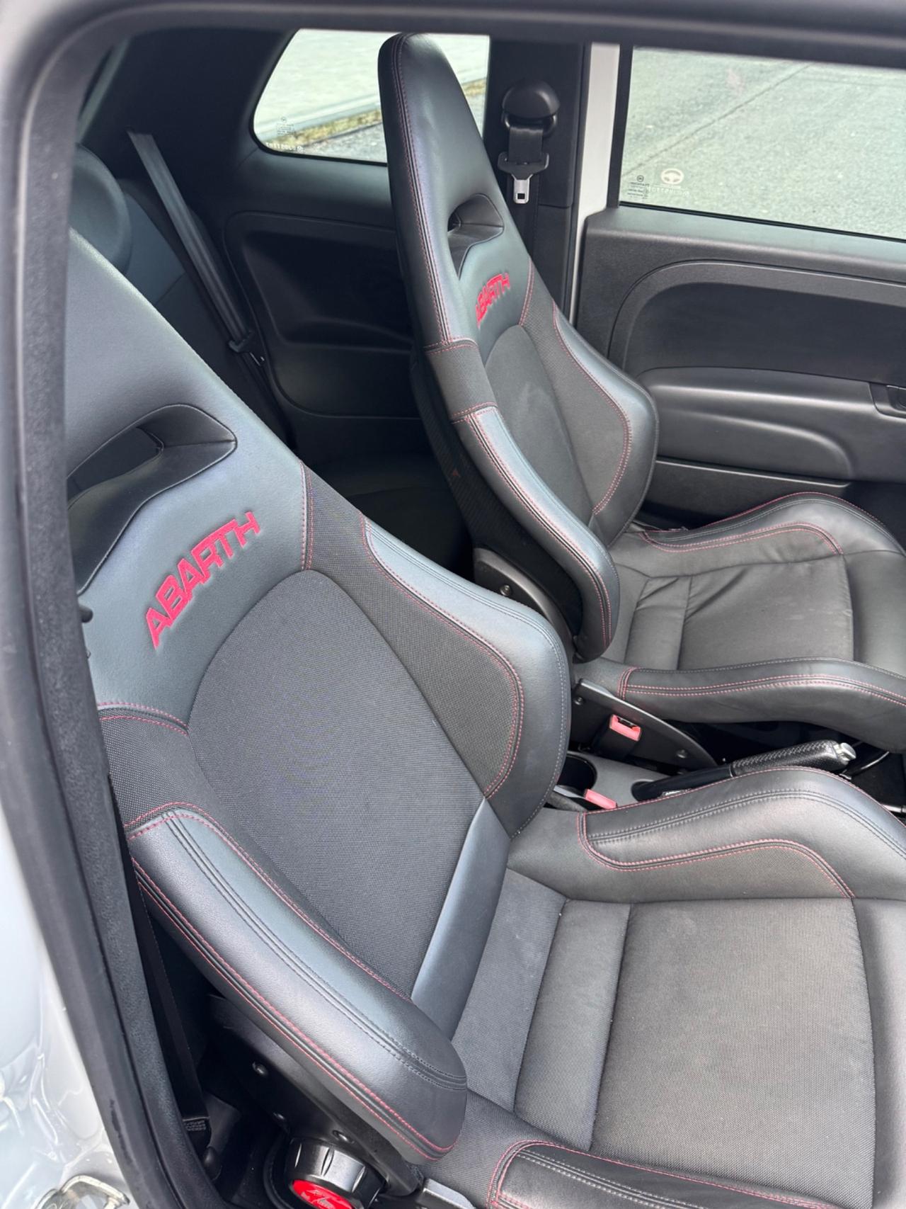 Abarth 695 1.4 Turbo T-Jet 180 CV 70°