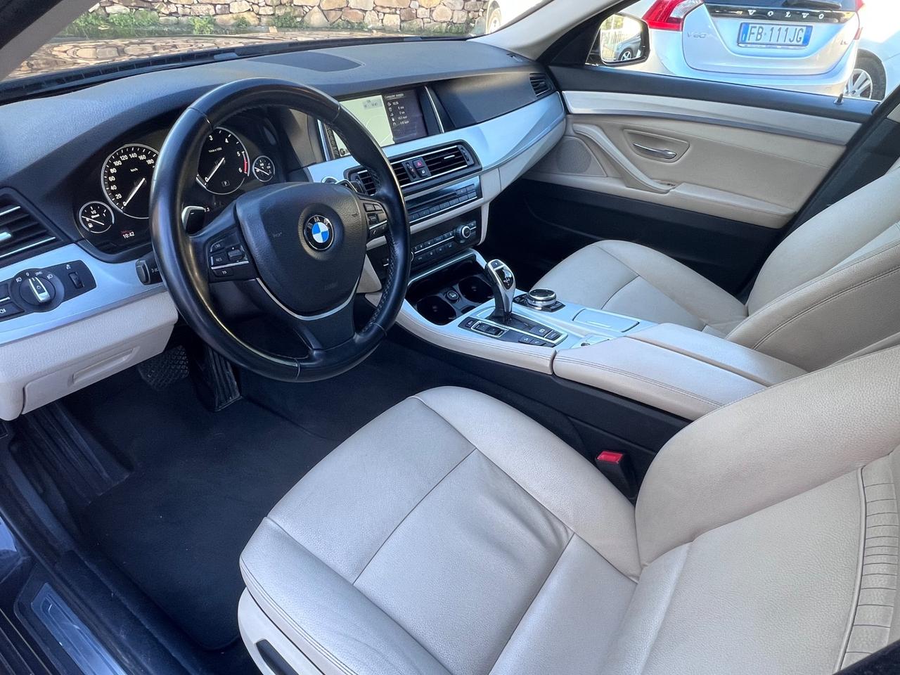 Bmw 525 525d xDrive Touring Luxury