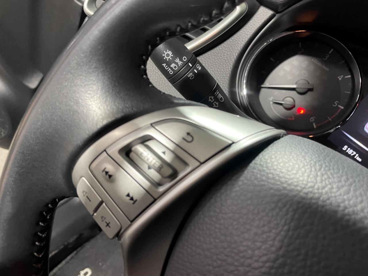 Nissan Qashqai 1.6 dCi 2WD N-Connecta 73.000 km originali