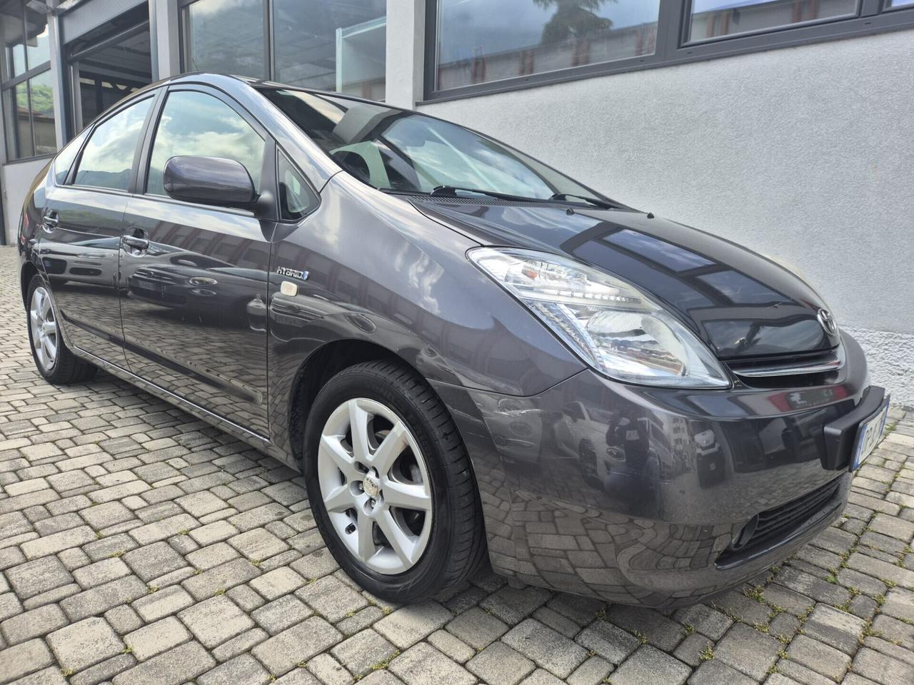 Toyota Prius 1.5i 16V IBRIDA AUTOMATICA 89000KM!!!