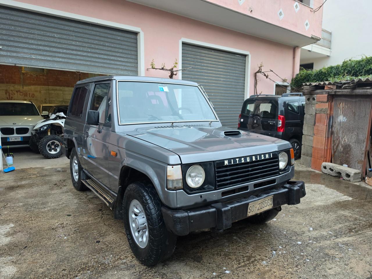 Mitsubishi Pajero 2.5 TDI Metal-top