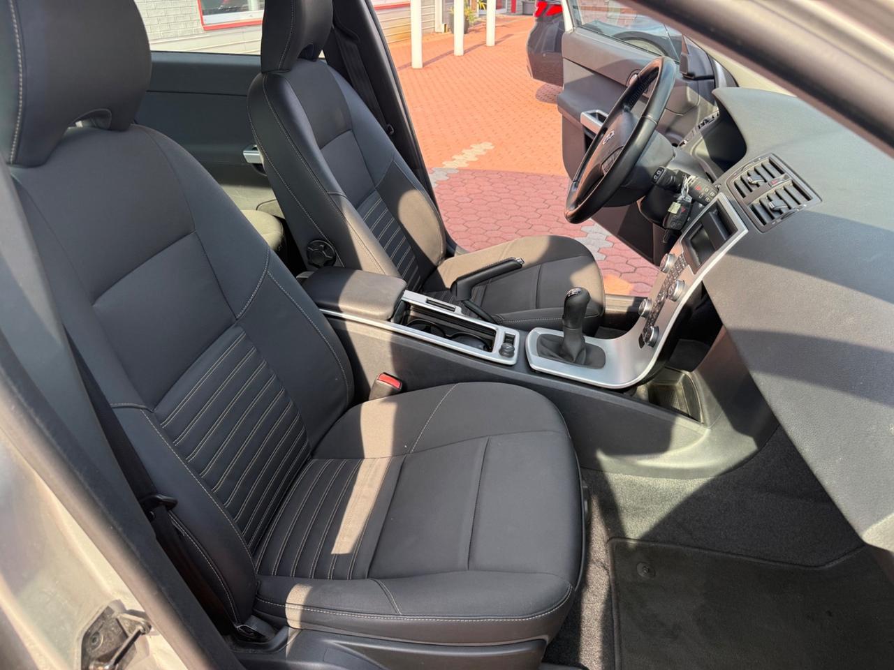 Volvo V50 D2 POLAR