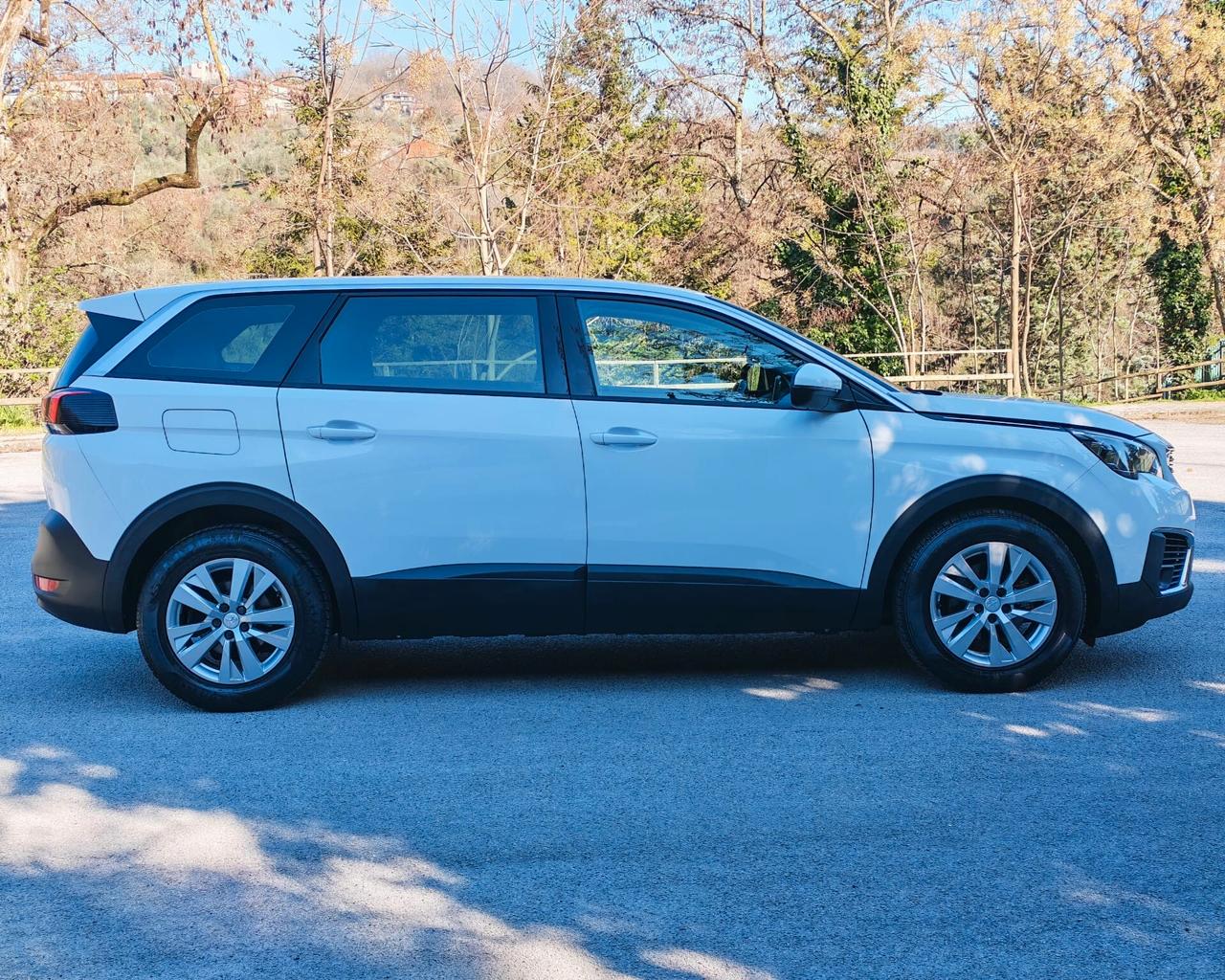 Peugeot 5008 BlueHDi 130 S&S EAT8 Business