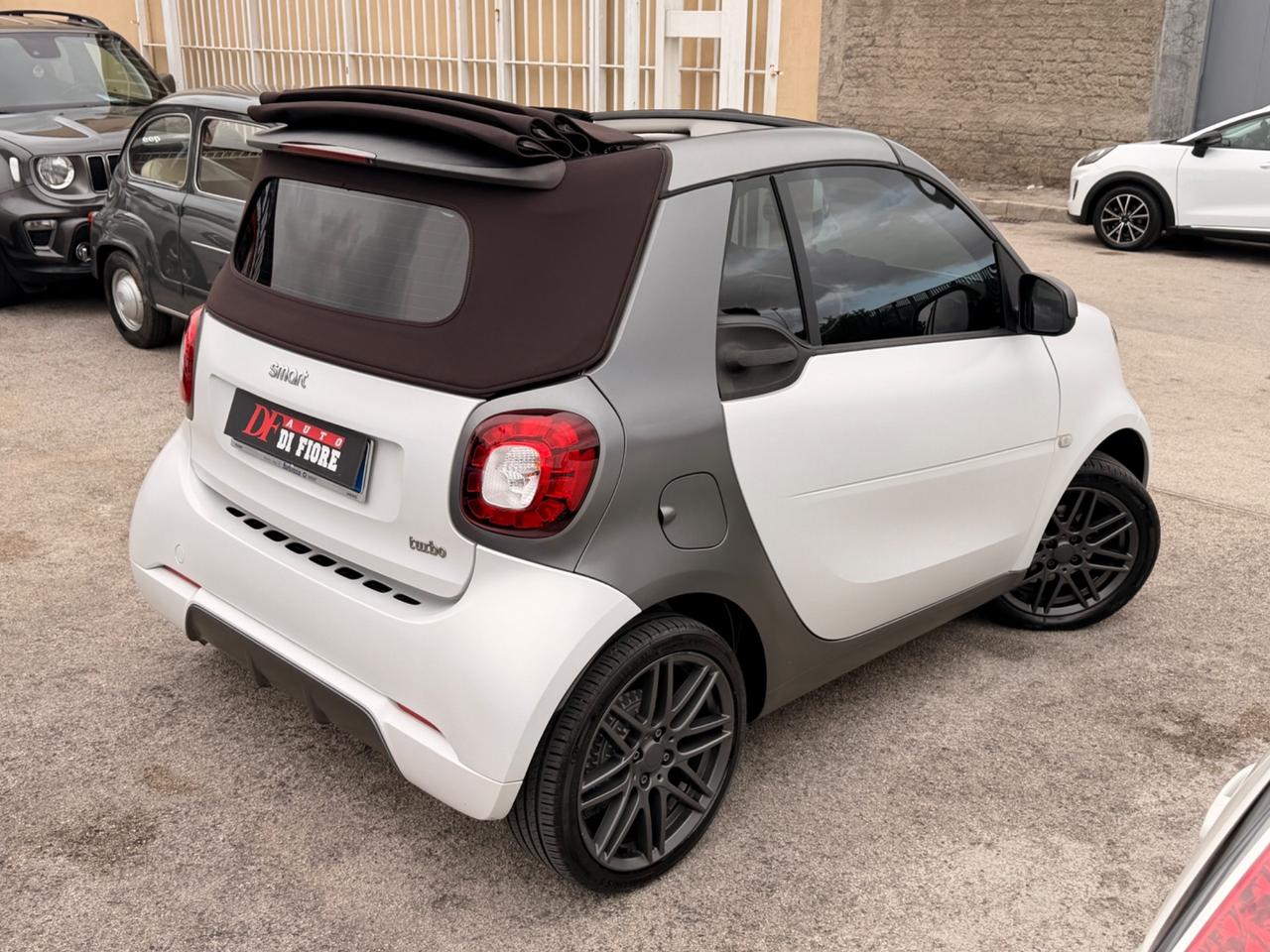 Smart ForTwo SuiteBrown CABRIO 0.9 90Cv TURBO ALLES BRABUS