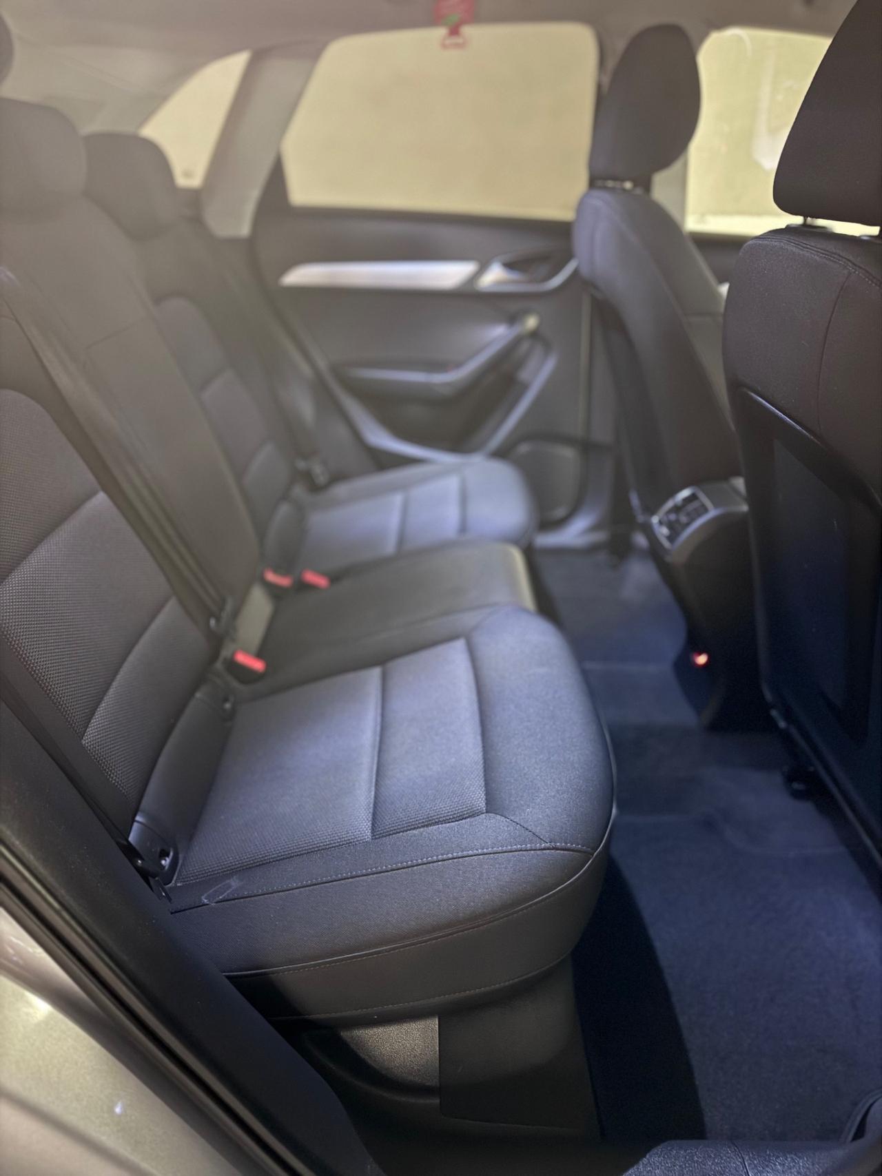 Audi Q3 2.0 TDI 150 CV quattro Sport