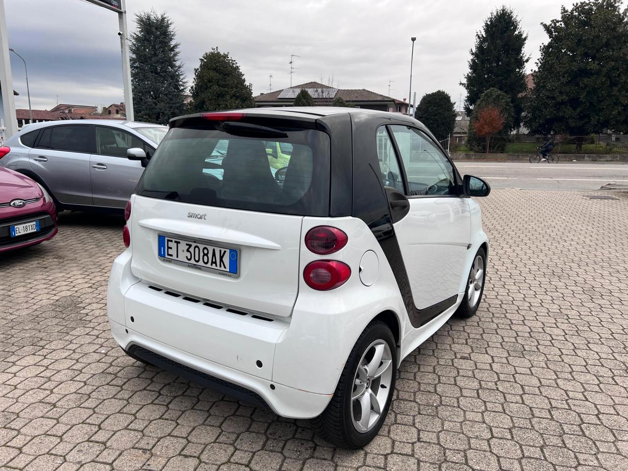 Smart ForTwo 800 40 kW coupé passion cdi