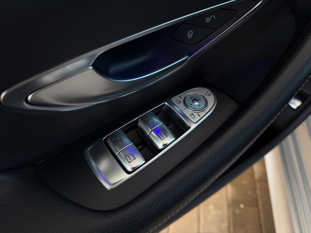 Mercedes-benz E 220 d 4Matic Premium Plus