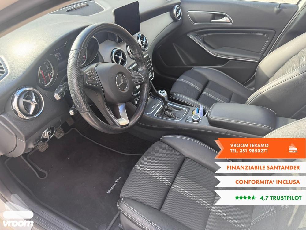 MERCEDES GLA 180 Sport