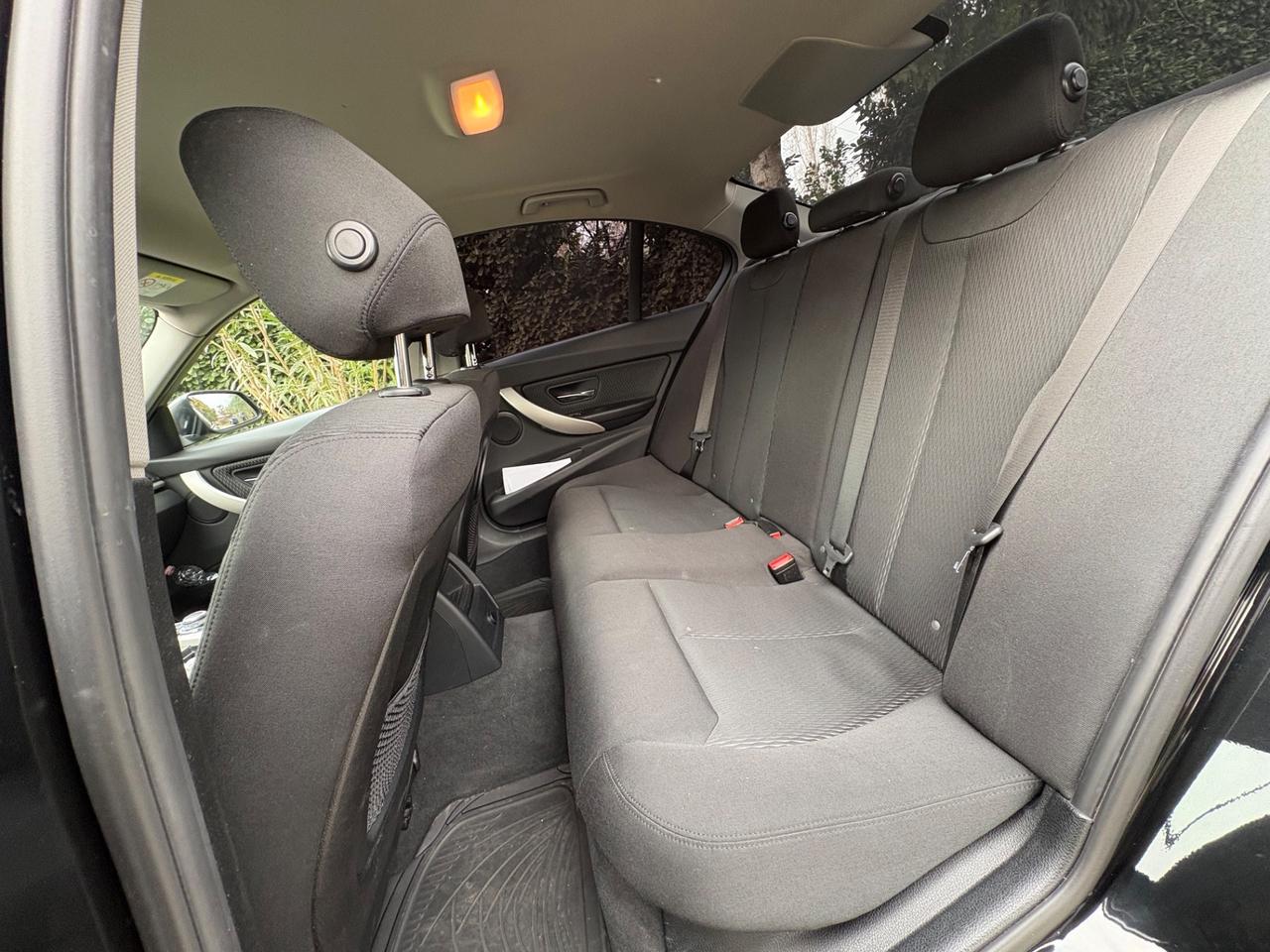 BMW 318d 2.0 150cv Business Advantage