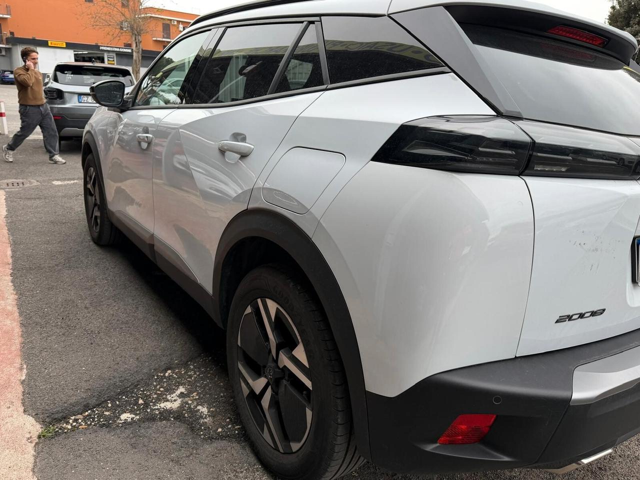Peugeot 2008 PureTech 100 S&S Allure