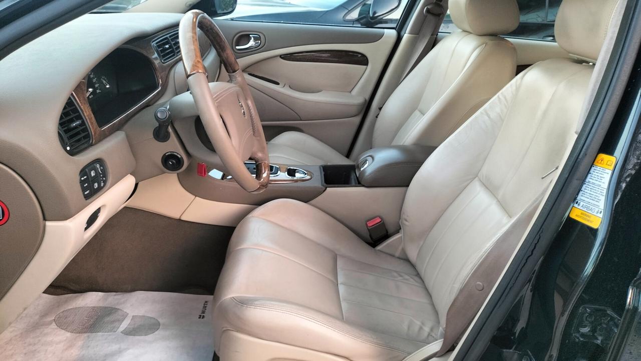 Jaguar S-Type (X202) 2.5 V6 24V cat Executive **km147000**