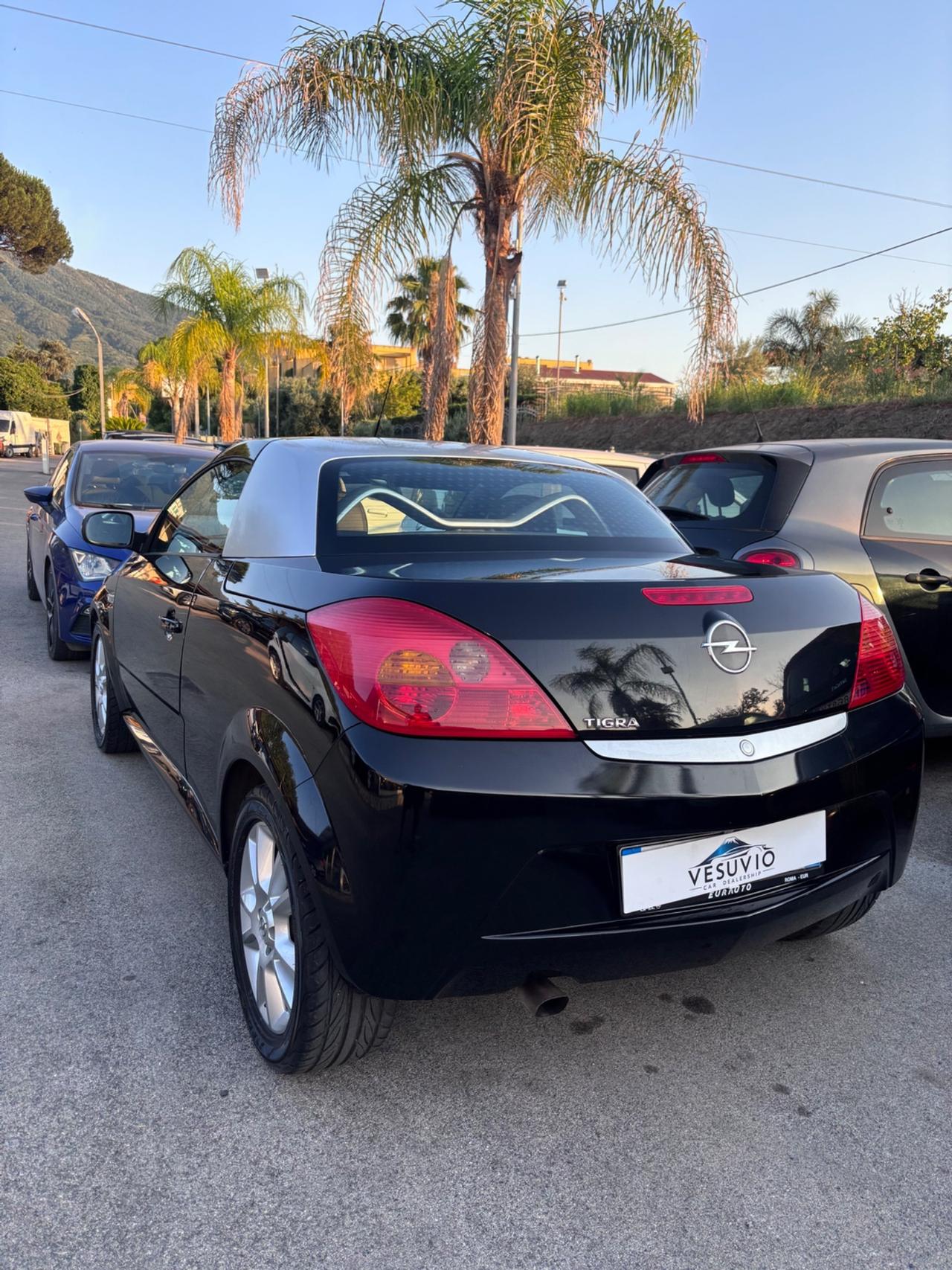 Opel Tigra TwinTop 1.4 16V Sport