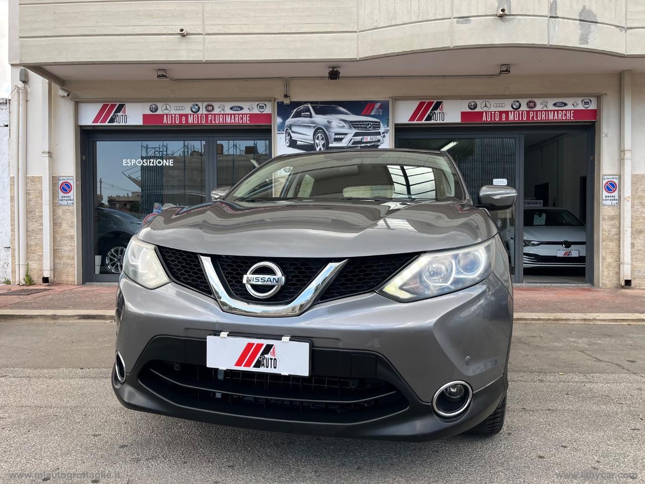 NISSAN Qashqai 1.5 dCi Acenta Premium GANCIO TRAINO