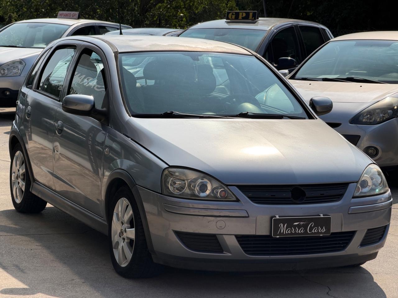 Opel Corsa 1.2i 16V cat 5 porte Enjoy