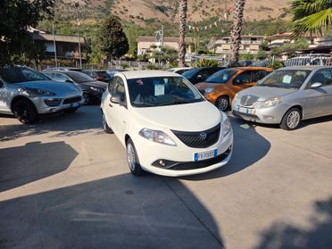 Lancia Ypsilon 1.2 69 CV 5 porte S&S Gold - 2019