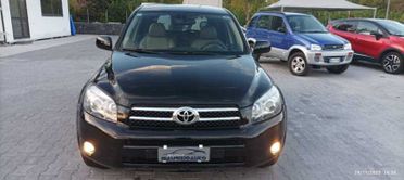 TOYOTA RAV4 2.0 LUXURY (170 cv) 4WD NAVI