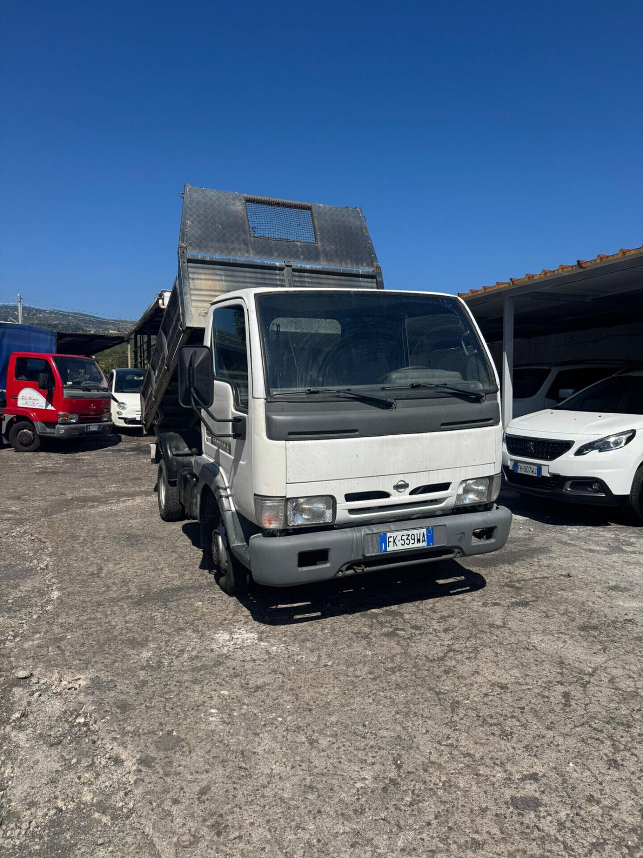 NISSAN CABSTAR E 120 RIBALTABILE 3 LATERALE ANNO 2003