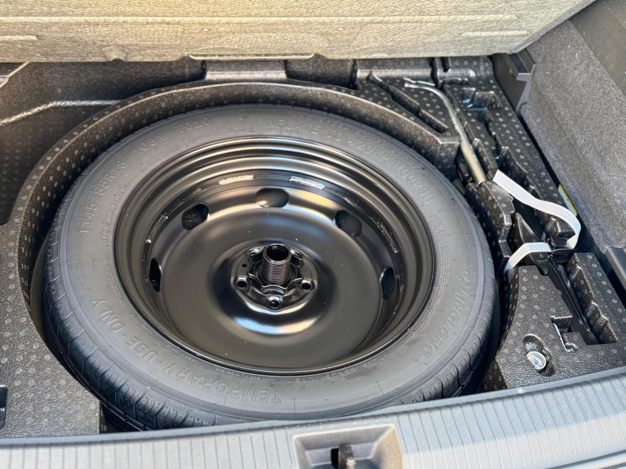 Volkswagen Tiguan 2.0 TDI 150 CV DSG R-Line TETTO IVA DEDUCIBILE