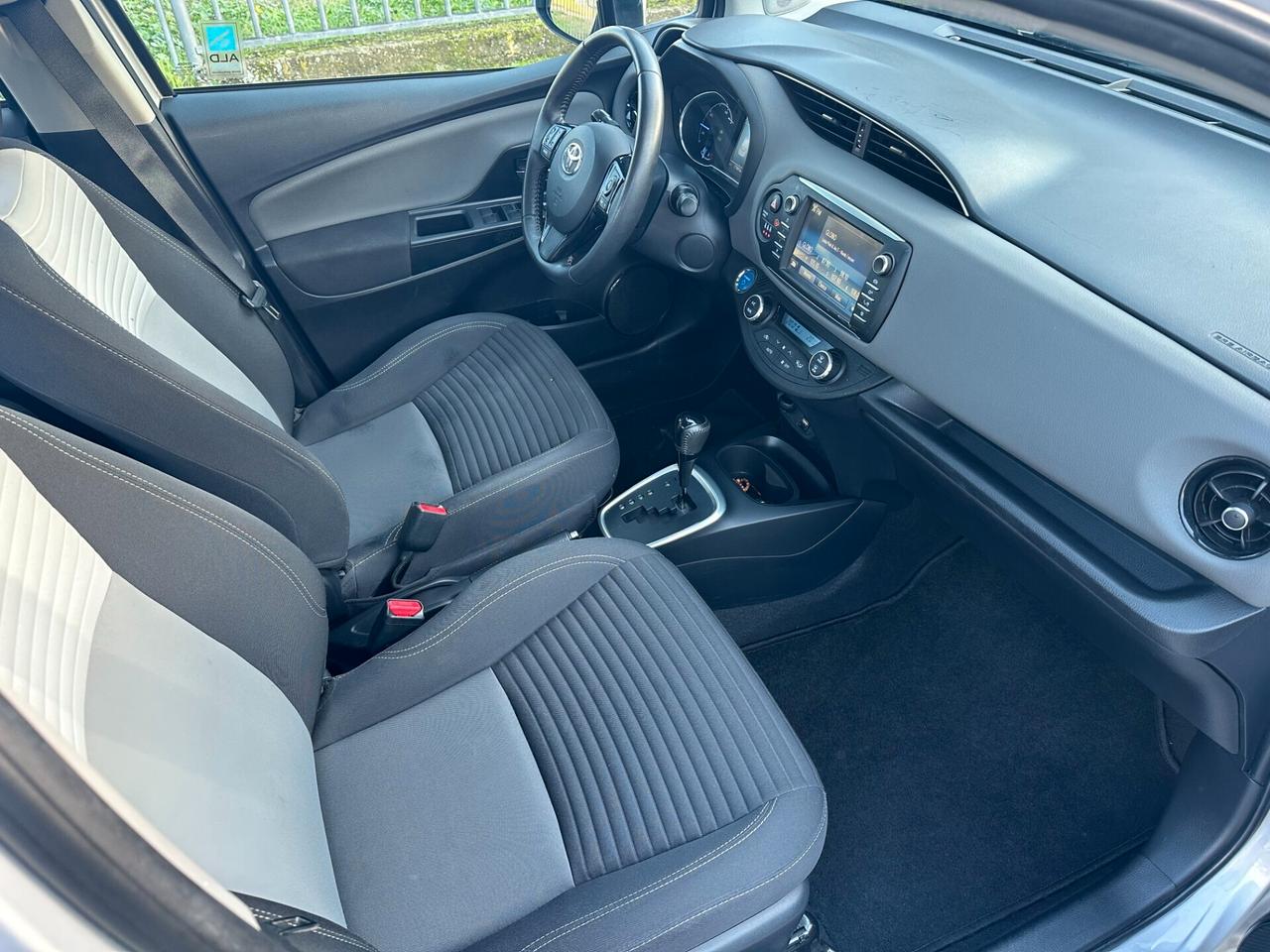 Toyota Yaris 1.5 Hybrid 5 porte Active 2017