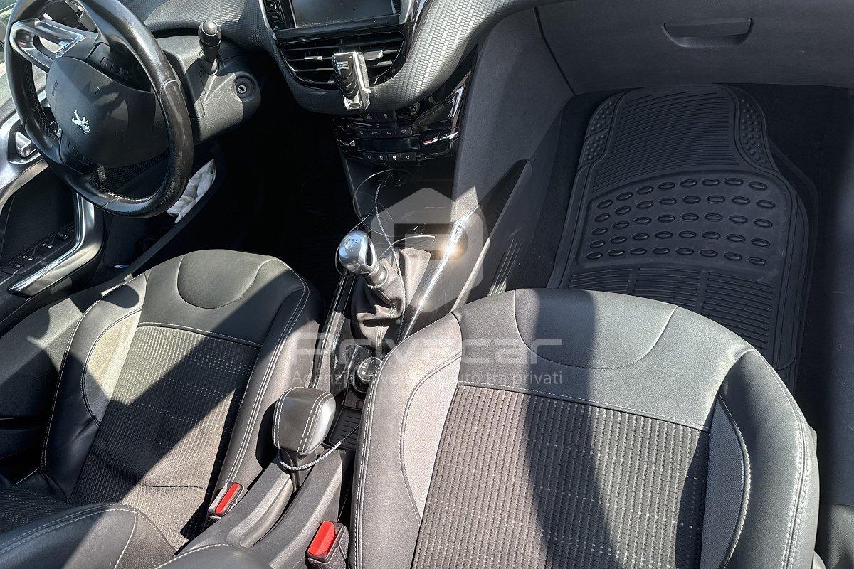 PEUGEOT 2008 1° serie BlueHDi 120 S&S Allure