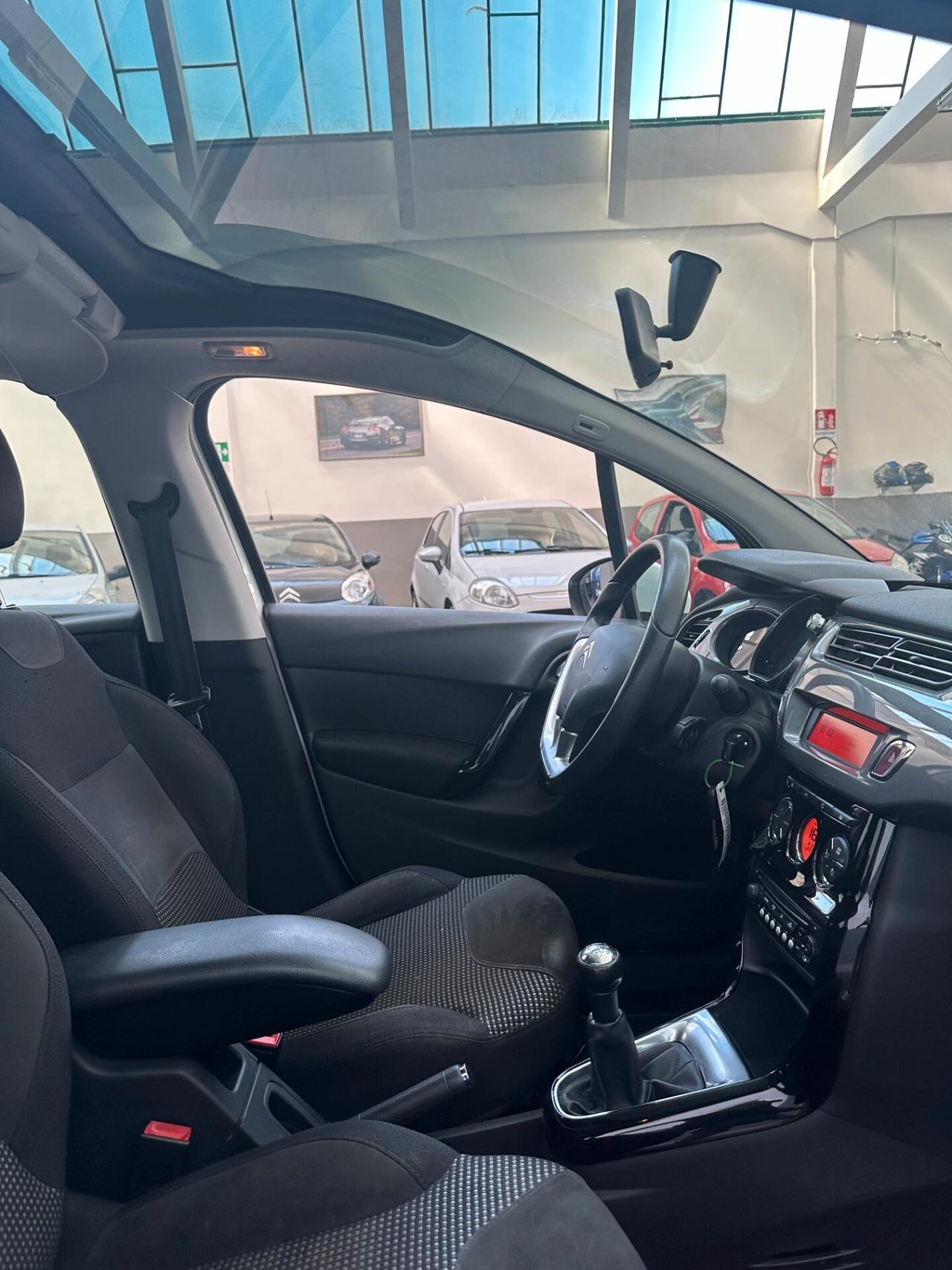 Citroen C3 1.2 Benz, Euro 5B, Uni propr, si neopa, pari al nuovo