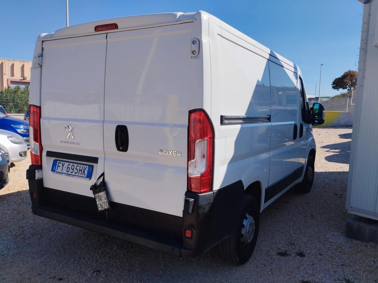 PEUGEOT BOXER