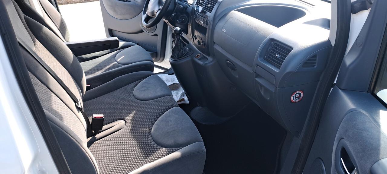 Peugeot Expert Tepee Mix 2.0 HDi 125CV FAP PL Access Vetrato