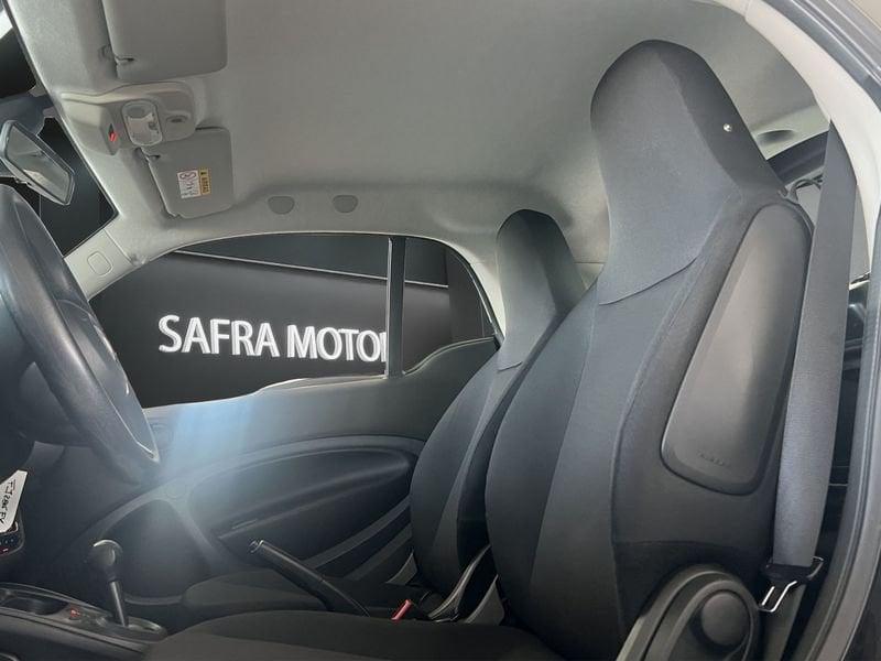 smart fortwo 70 1.0 52kW youngster twinamic