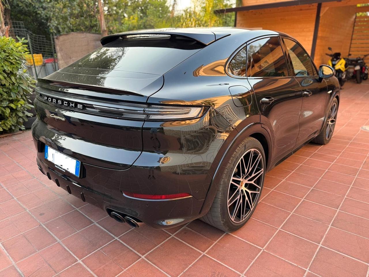 Porsche Cayenne Coupé 3.0 V6 E-Hybrid