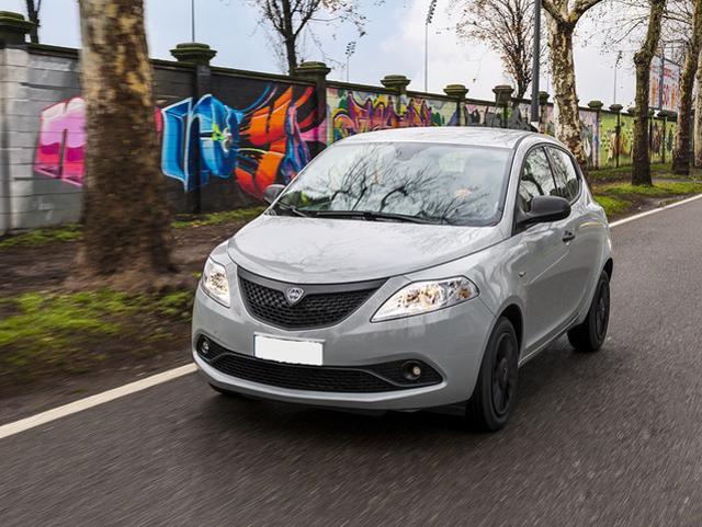 LANCIA Ypsilon 1.2 69 CV 5 porte GPL Ecochic Elefantino Blu