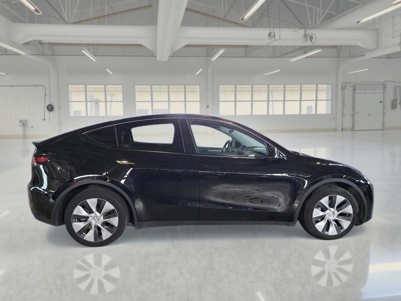 TESLA MODEL Y 75 kWh Dual Motor Long Range 4WD aut.