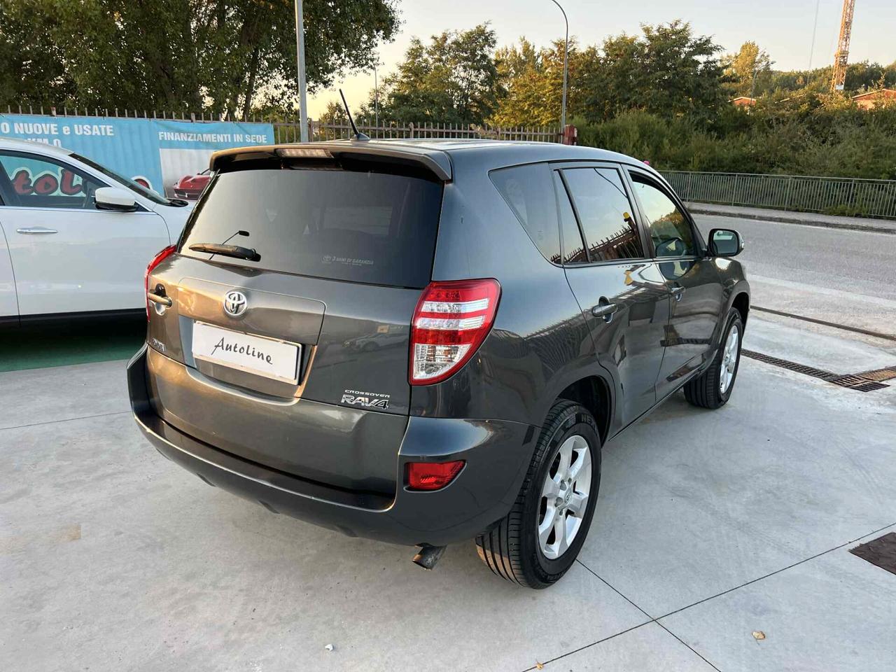 Toyota RAV 4 CROSSOVER 2.2 150Cv 4x4 -UNICO P-
