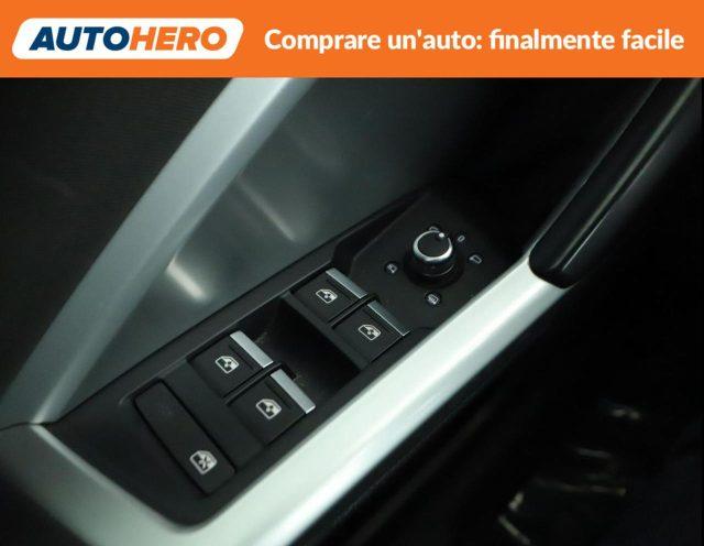 AUDI Q3 35 TFSI S tronic Business Advanced