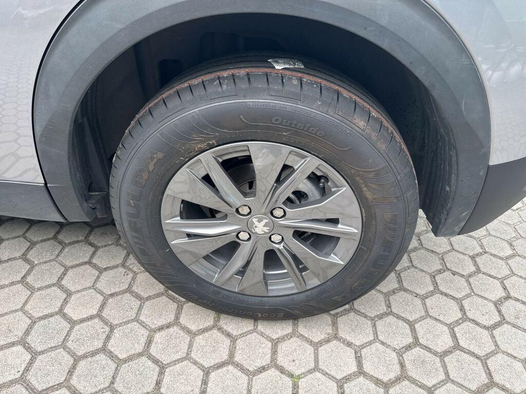 Peugeot 2008 1.2 PureTech Allure Pack