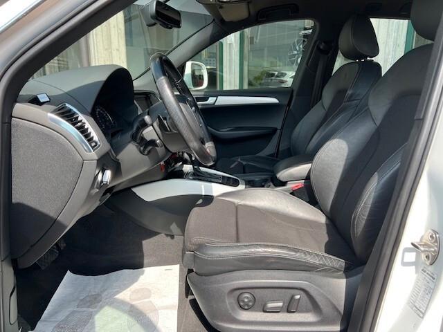 Audi Q5 2.0 tdi quattro 170cv s-tronic S-line, 19", Xenon