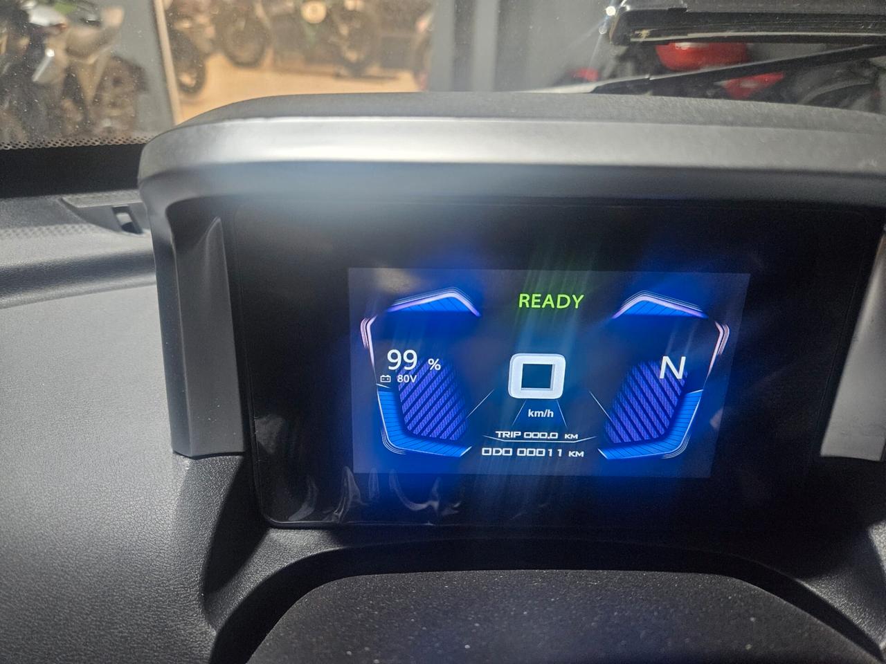 DESNER A05 MICROCAR ELETTRICA