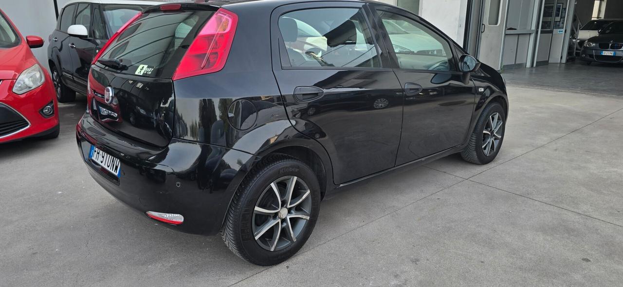 Fiat Punto 1.3 MJT euro 6.b catena distribuzione nuova e frezione nuova