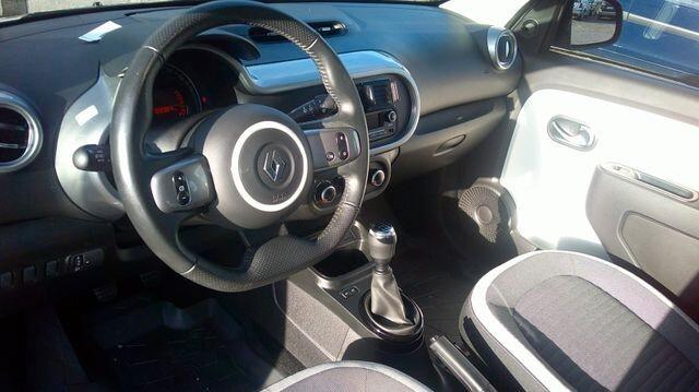 Renault Twingo SCe 65 CV Intens full