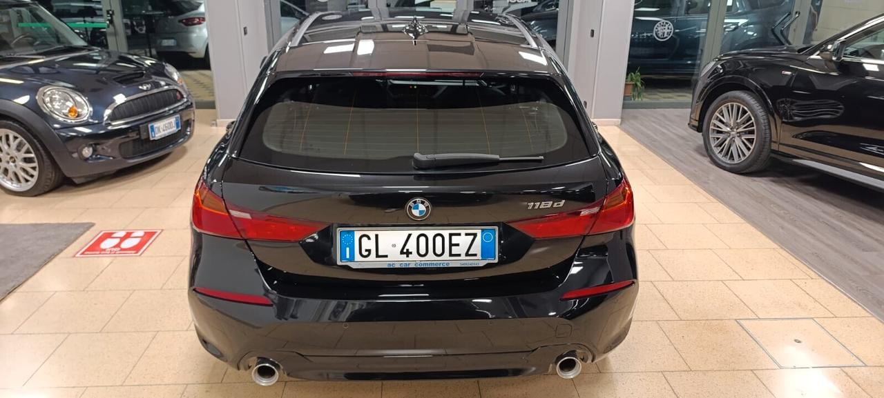 Bmw 118 118d 5p. Business Advantage