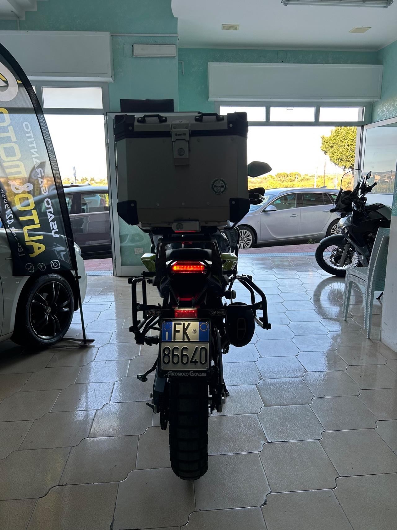 Benelli TRK 702 X