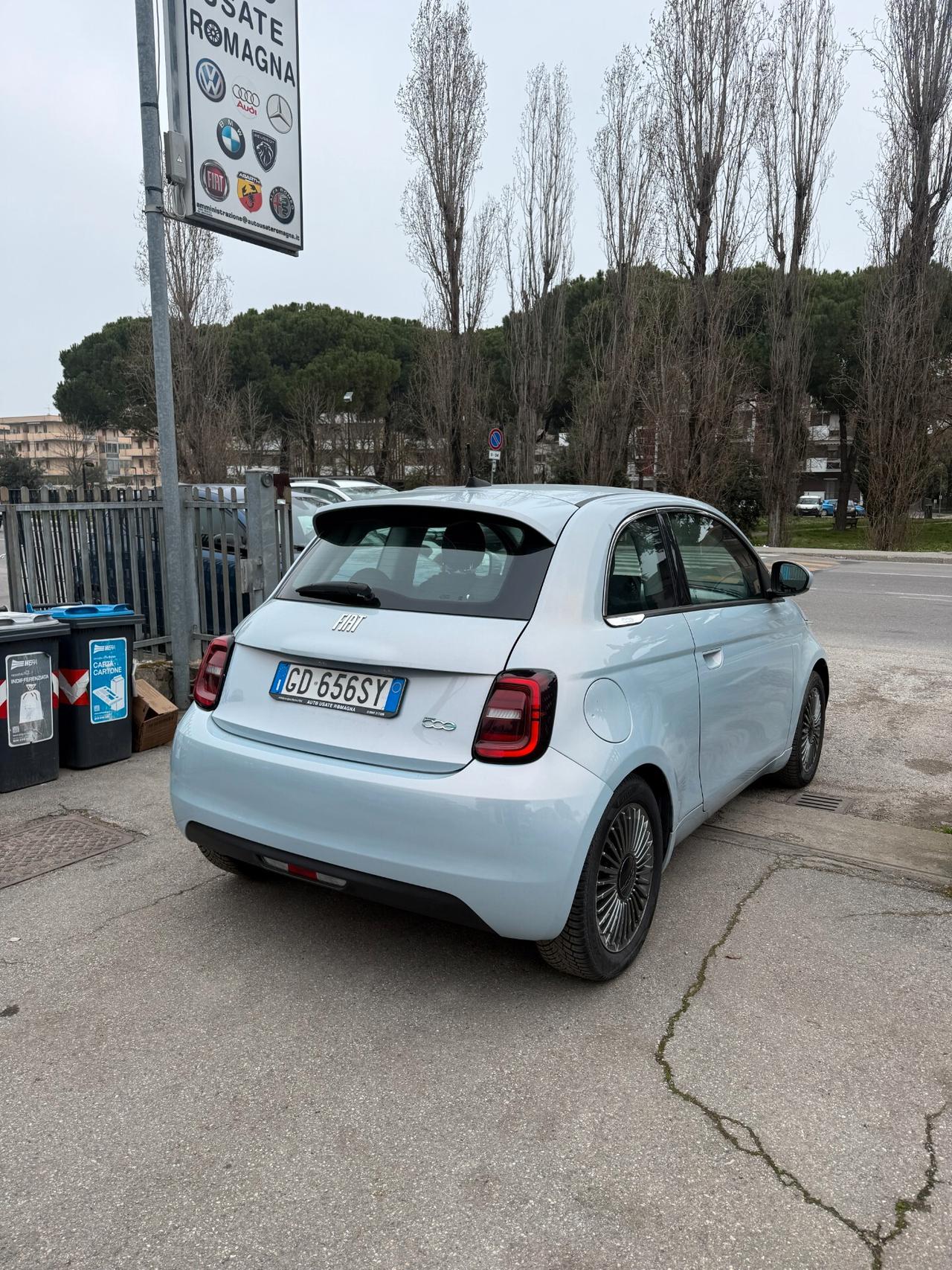 Fiat 500 500e Berlina 42 kWh Icon NESSUN VINCOLO