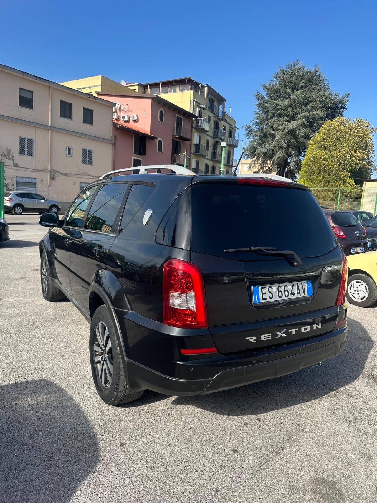 Ssangyong Rexton W 2.0 Xdi 4WD A/T Classy