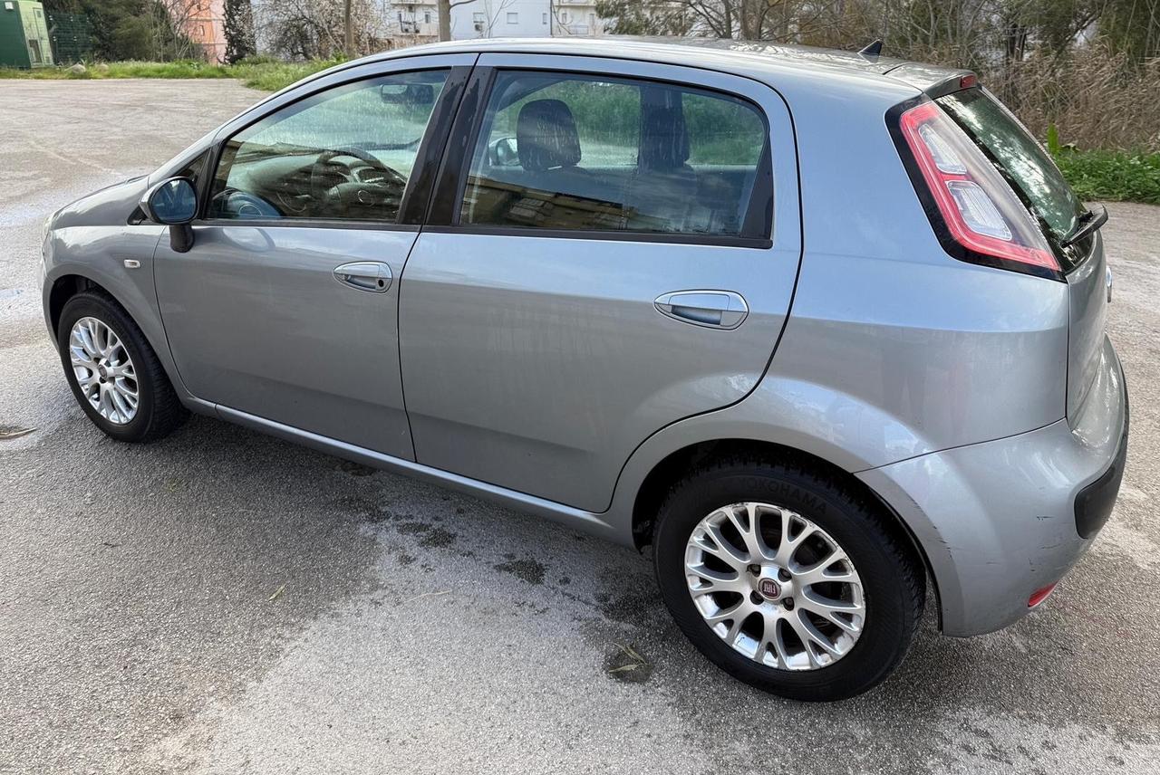 Fiat Punto 1.3 MJT II 75 CV 5 porte Easy