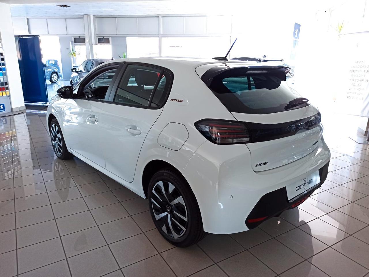 Peugeot 208 Hybrid 110 e-DCS6 Style