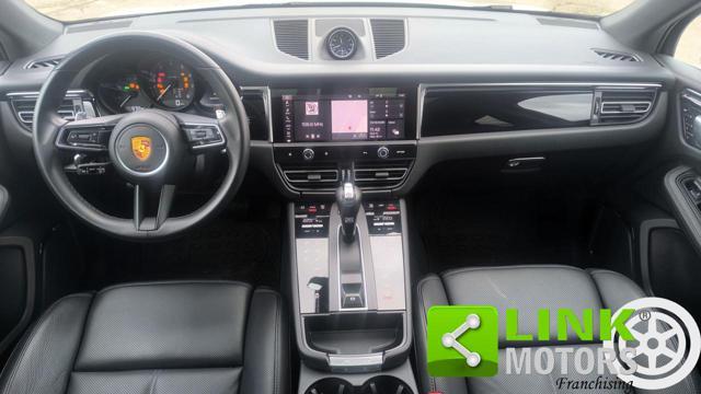 PORSCHE Macan 2.0 T SPORT CHRONO