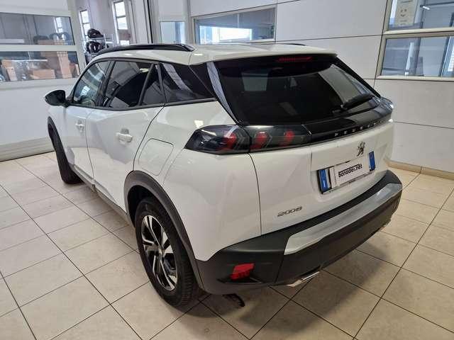 Peugeot 2008 PureTech 130 S&S Allure Pack