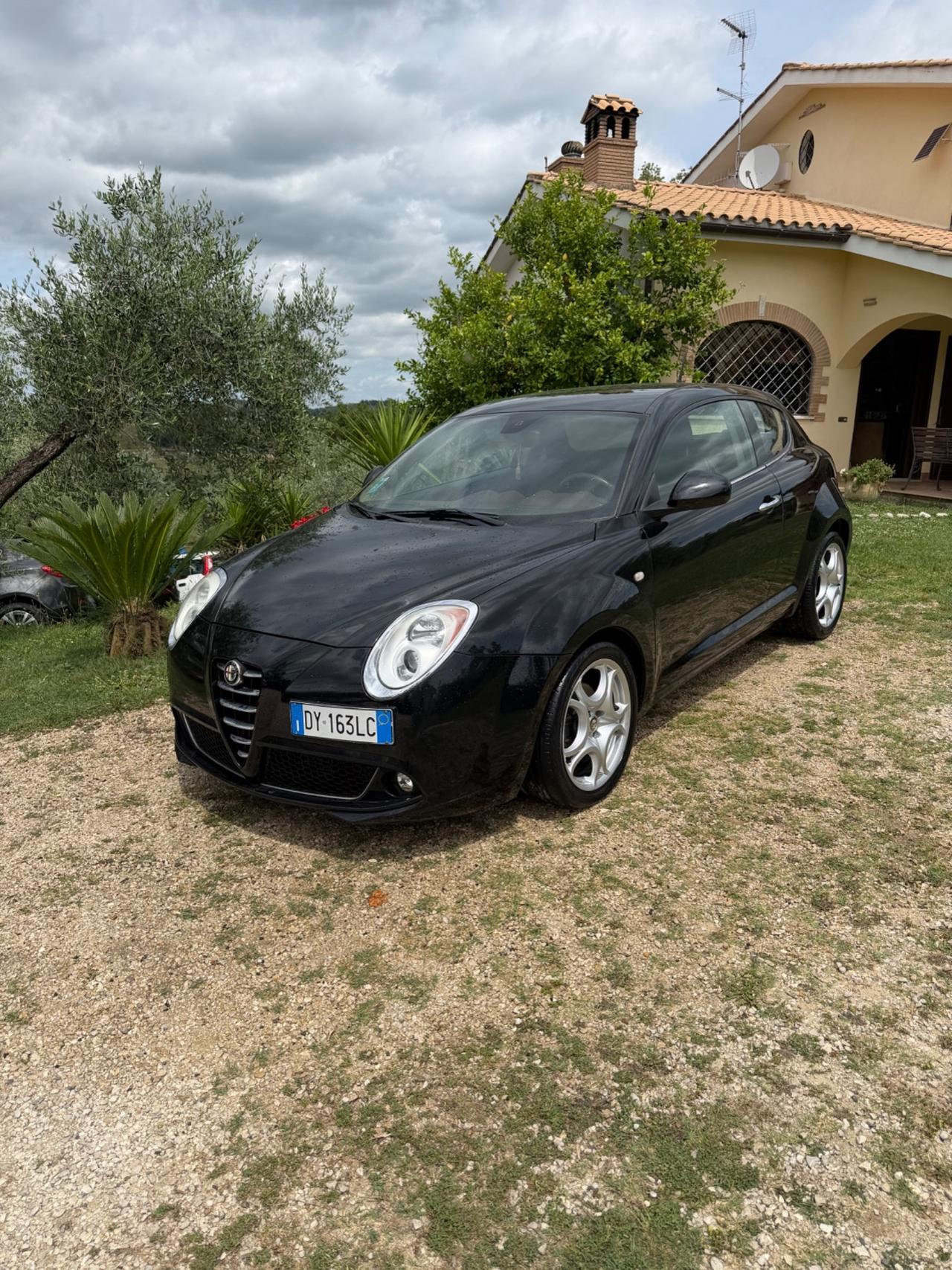 Alfa Romeo MiTo 1.3 JTDm 16V 90 CV Distinctive Sport Pack