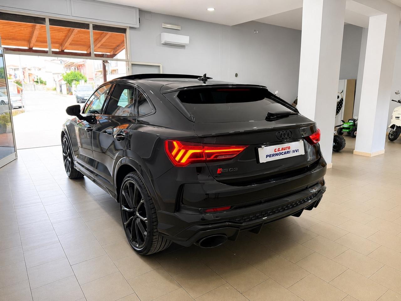 Audi Q3 RS SPB quattro S tronic